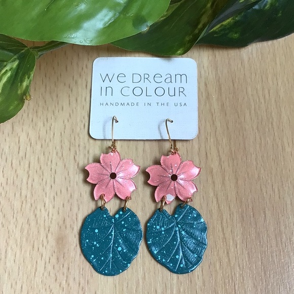 Anthropologie Jewelry - Anthro We Dream in Colour Waterlily Earrings